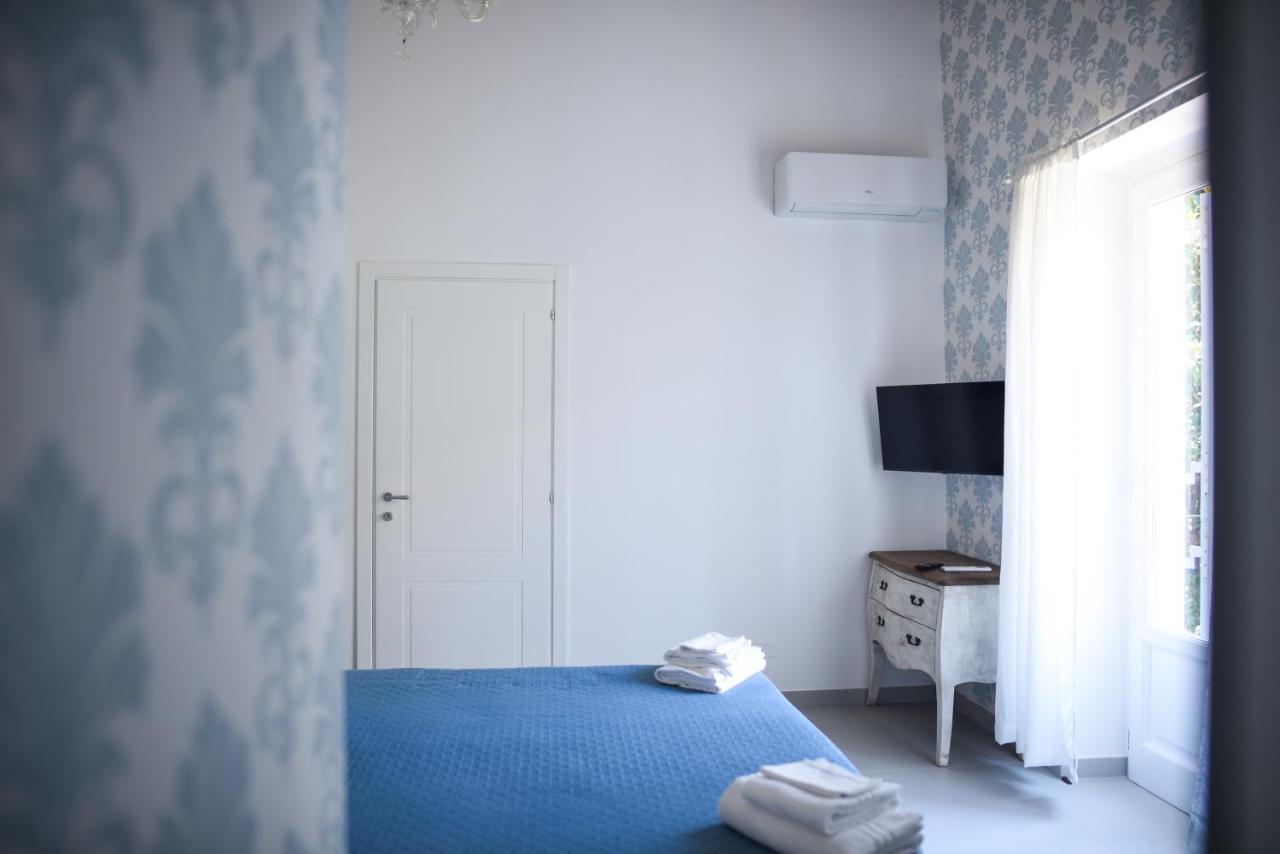 Corso Vittorio Elegant Suites Lipari Exterior foto